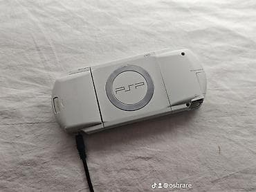 amd athlon ii: PSP (Sony PlayStation Portable) — 4