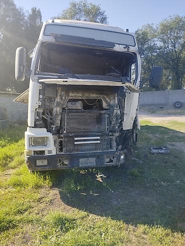хундай портер будка: Тягач, Volvo, 2000 г., Без прицепа — 1