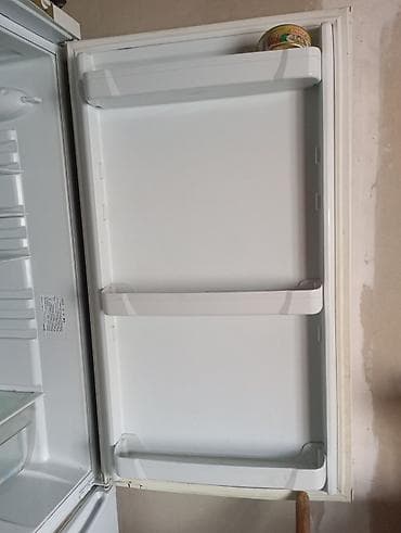 холодильное: Холодильник Indesit, Двухкамерный — 4