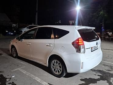 byd e7: Toyota Prius V: 2016 г., 1.8 л, Вариатор, Гибрид, Универсал — 5