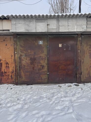 Продаю гараж: Продаю гараж для авто ж/б, в 12мкр. Имеется большая смотровая яма — 1