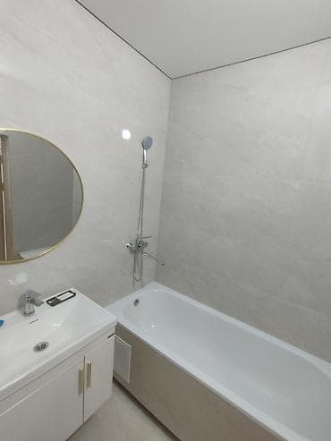 эмаль ванной: Ванная комната под ключ: современный санузел в светлых тонах с полной — 3