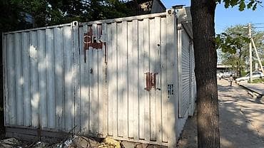 продаю контейнер лист: Павильон/киоск из морского контейнера с тремя рольставнями - — 4