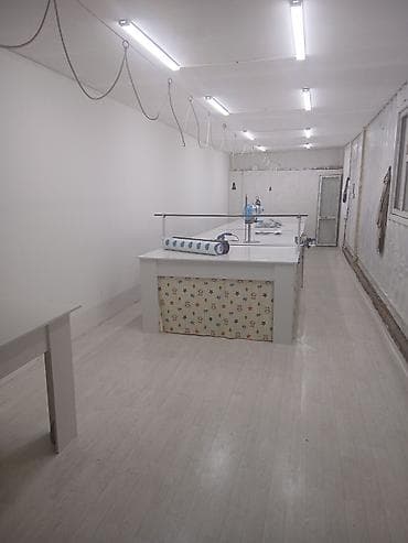 купить коверлок в рассрочку: Закройный стол, цвет - Белый — 1