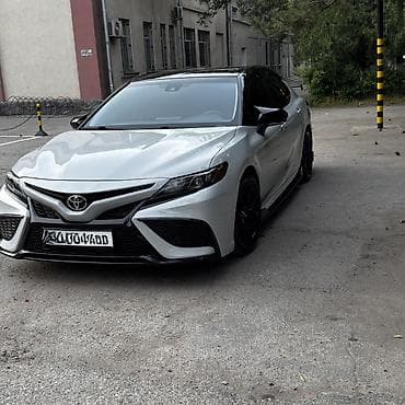 Продажа авто: Toyota Camry: 2021 г., 3.5 л, Бензин, Седан — 5