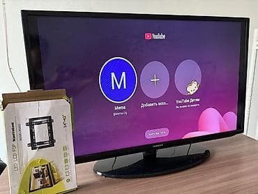 Телевизор Samsung с диагональю около 32" (серия старшего поколения)