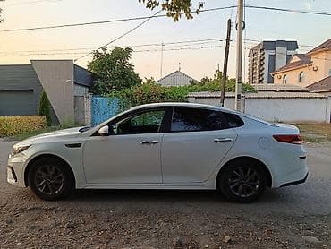 byd e9 2021: Kia Optima: 2019 г., 2.4 л, Автомат, Бензин, Седан — 3