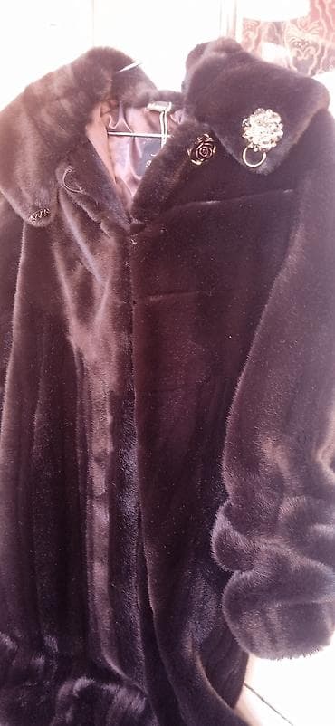 Личные вещи: Шуба, По колено, С капюшоном, 2XL, 3XL — 2