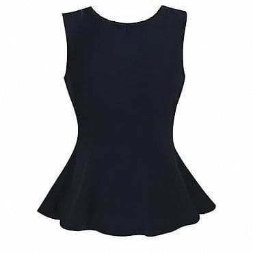 pull and beer: Черная женская блузка без рукавов с баской - Силуэт: приталенный — 1