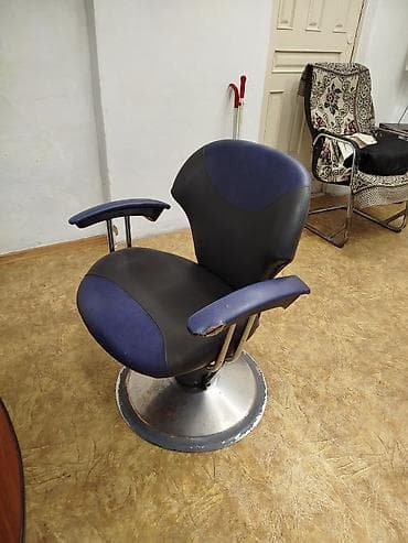 кресло для парехмахера: Парикмахерское кресло на гидравлической платформе. - Тип: кресло для — 1