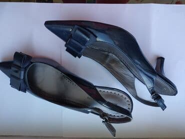 фирменная обувь из италии: Продаю туфли на среднем каблуке с бантом, бренд Adrienne Vittadini из — 3