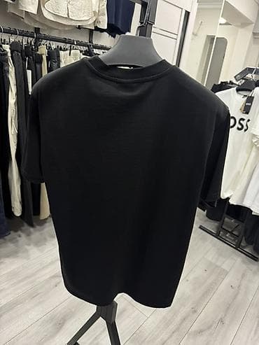 Футболки: Мужская футболка, XL, 2XL, S, Calvin Klein, Новый, цвет - Черный, Самовывоз — 2