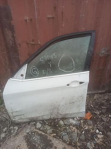 двери на авто: БМВ хdrive 35i продаю переднюю левую дверь со стеклом и механизмом — 3