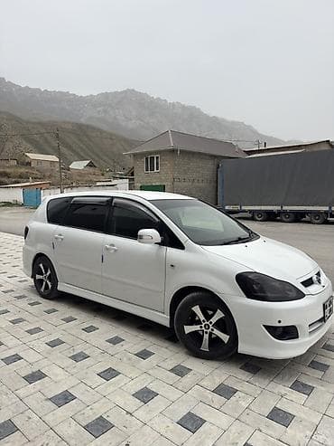 Toyota Ipsum: 2004 г., 2.4 л, Автомат, Газ, Минивэн — 3