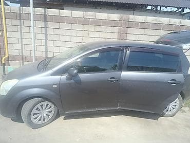 Продажа авто: Toyota Corolla Verso: 2007 г., 1.8 л, Робот, Бензин, Хэтчбэк — 3