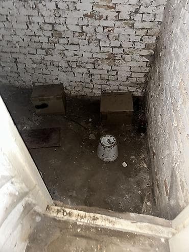 сто гараж: 20 м², Кирпичный — 6