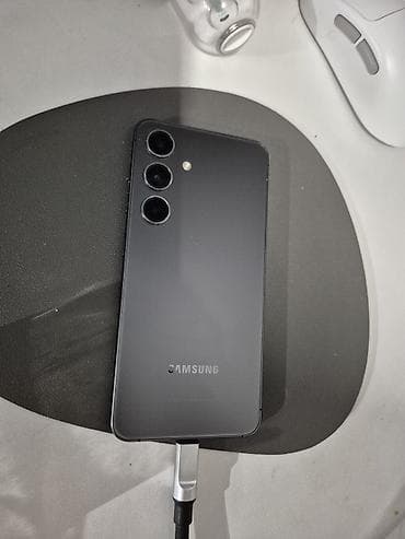 чехол s9: Samsung Galaxy S24, Б/у, 256 ГБ, цвет - Черный — 3
