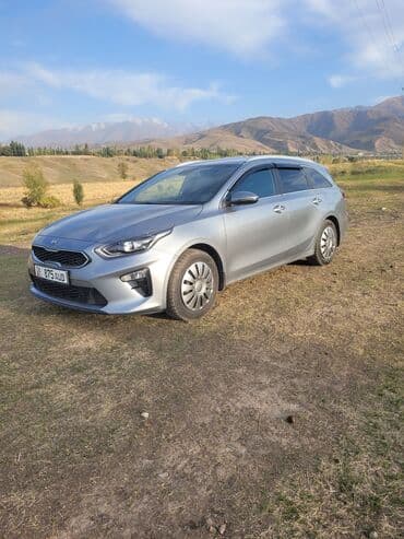 дом калесах: Kia Ceed: 2021 г., 1.6 л, Автомат, Бензин, Универсал — 7