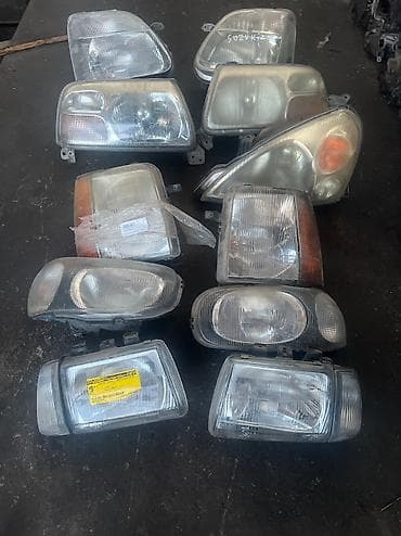 Комплект передних фар Suzuki Б/у, Оригинал, ОАЭ