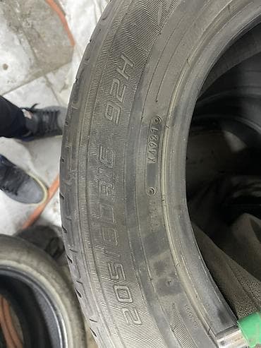 крыло 200: Шины 205 / 60 / R 16, Лето, Комплект, Dunlop — 1