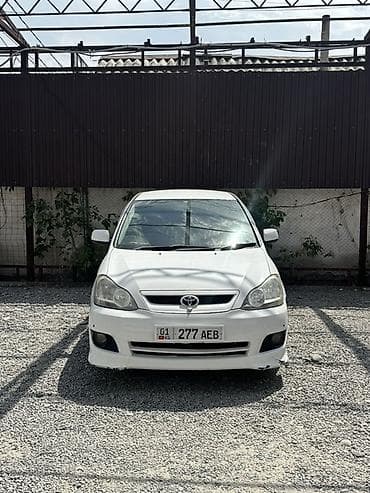 9: Toyota Ipsum: 2004 г., Бензин, Минивэн — 2