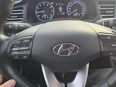 spark 7: Hyundai Avante: 2019 г., Седан — 7