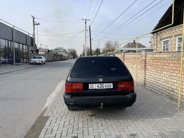 срочно срочно продам машину: Volkswagen Passat: 1995 г., 1.6 л, Механика, Бензин, Универсал — 5