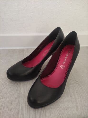 Прокат одежды: Туфли, 39, Tamaris, Новый, цвет - Черный, Самовывоз, Бесплатная доставка — 1