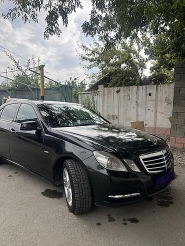 matiz 2: Mercedes-Benz E-Class: 2010 г., 1.8 л, Автомат, Бензин, Седан — 1