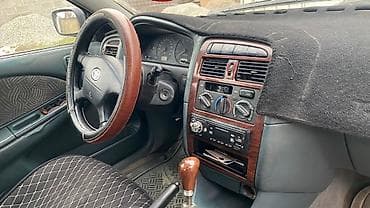 corolla spacio: Toyota Avensis: 1998 г., 1.8 л, Ручные, Бензин, Седан — 10