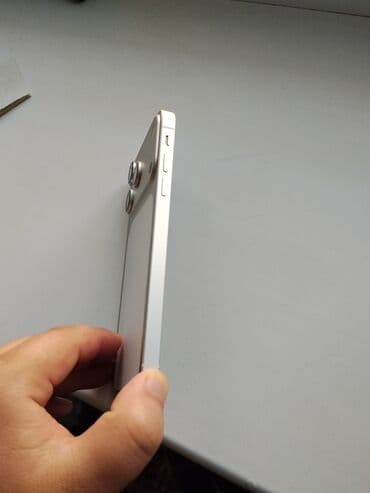 iphone adapter: IPhone Xr, Б/у, 128 ГБ, Белый, Кабель, 100 % — 3