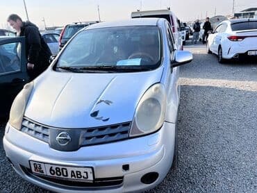 срочно продаю в связи с переездом: Nissan Note: 2008 г., 1.6 л, Автомат, Бензин, Хетчбек — 1