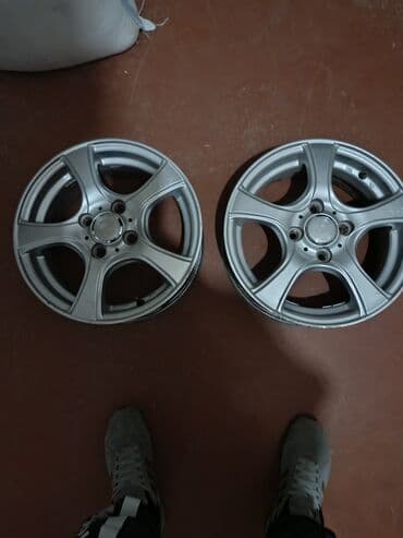 купить диски на авто в бишкеке: Литые Диски R 14 Honda, Комплект, отверстий - 4, Б/у — 3