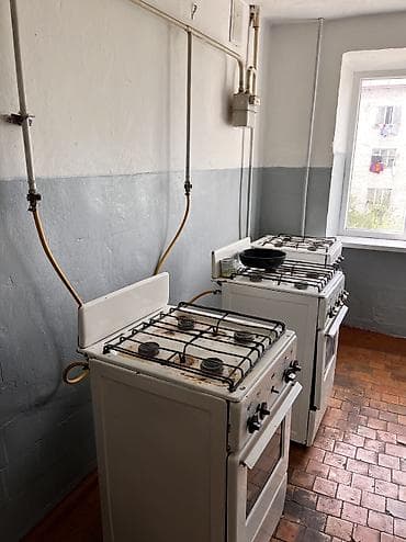 комна: 18 м², Без мебели — 3