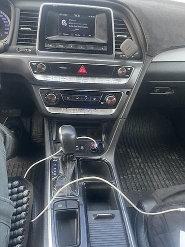 sanat: Hyundai Sonata: 2019 г., Автомат, Газ, Седан — 6