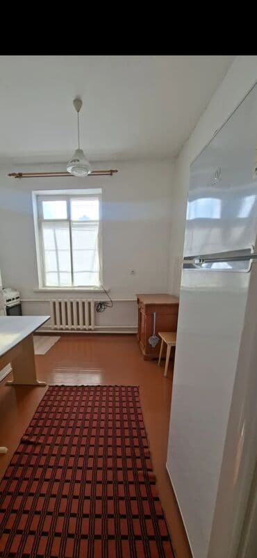 барачные дома в байтике: 68 м², 3 комнаты, Парковка — 2