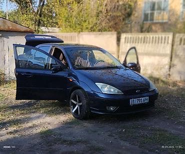 volkswagen crafter: Ford Focus: 2004 г., 1.8 л, Механика, Бензин, Седан — 4