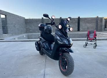 Скутеры: Скутер с доработанной светотехникой и тюнингом Основные особенности — 6