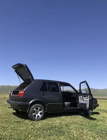 chevrolet aveo 2009: Volkswagen Golf: 1990 г., 1.8 л, Хэтчбэк — 3