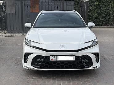 Toyota Camry: 2025 г., 2 л, Автомат, Гибрид, Седан — 2