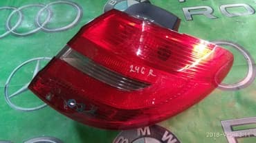 Задний правый стоп-сигнал Mercedes-Benz 2010 г., Б/у, Оригинал, Япония