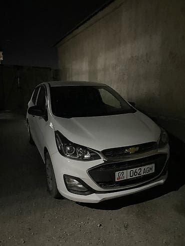 Унаа сатуу: Chevrolet Spark: 2020 г., 1 л, Вариатор, Бензин, Хетчбек — 4