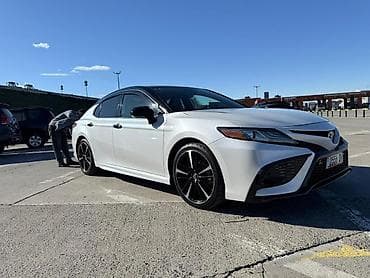 corolla s: Toyota Camry: 2019 г., 2.5 л, Автомат, Бензин, Седан — 1