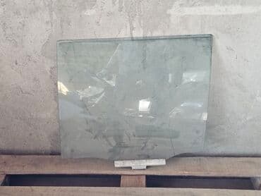 Стекло Заднее левое Mercedes-Benz, 2001 г., Б/у, Оригинал