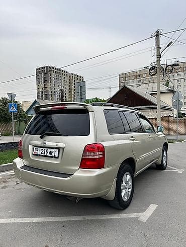 Toyota Highlander: 2003 г., 3 л, Автомат, Бензин, Кроссовер — 2