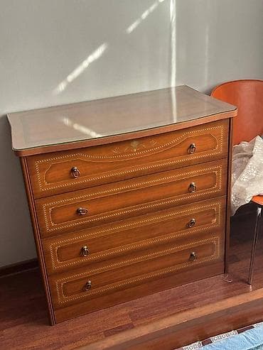 двух спальные кровати: Продаю двух спальный гарнитур, цена договорная — 2