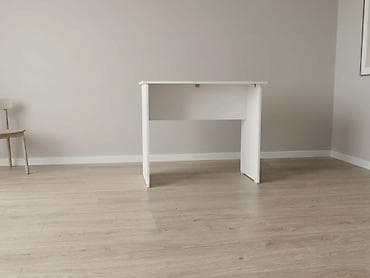 coffee table: Компактный маникюрный/рабочий стол в современном минималистичном — 3