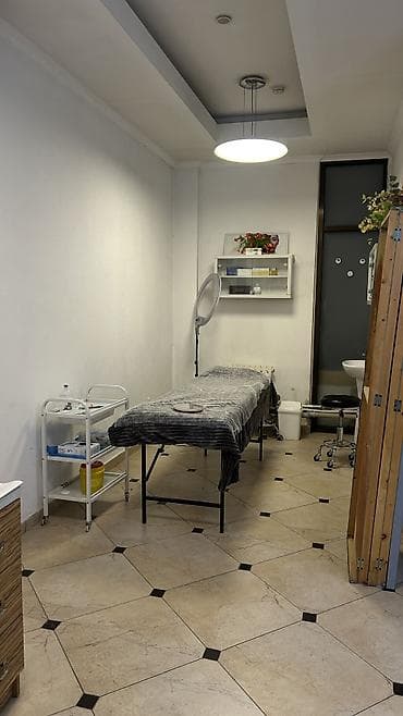 помещение парикмахерская: Аренда кабинетов в салонах красоты, 35 м², Для шугаринга, эпиляции — 2