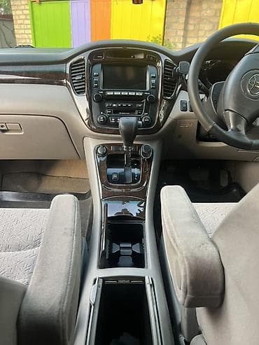 mini v: Toyota Kluger: 2001 г., 3 л, Автомат, Бензин, Кроссовер — 8
