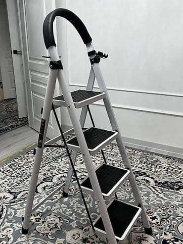 Складные стремянки-лестницы: Стремянка складная 4-ступенчатая Также есть 5-я и 6-я ступени, при — 1